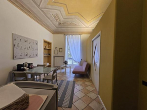Appartamento con vista su Piazza Vittorio Alfieri